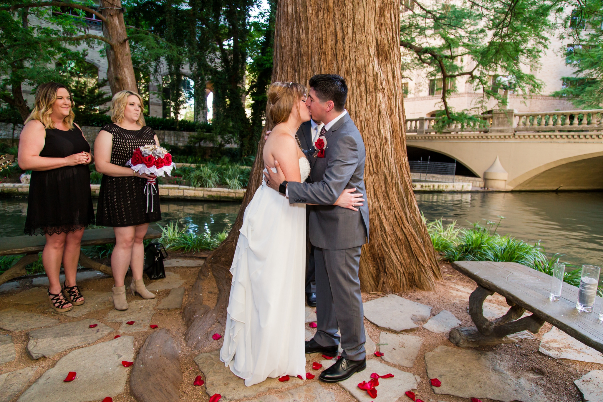 Intimate Springtime Wedding on the San Antonio Riverwalk by Dawn Elizabeth Studios