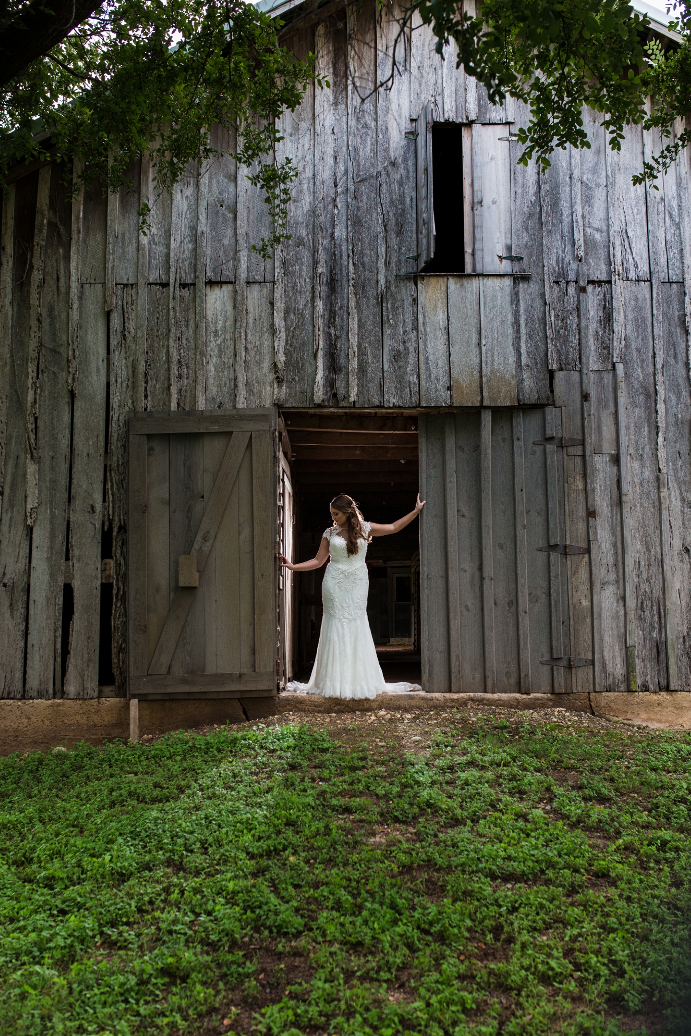 South Texas Bridal Session at Zedler Mill in Luling, TX