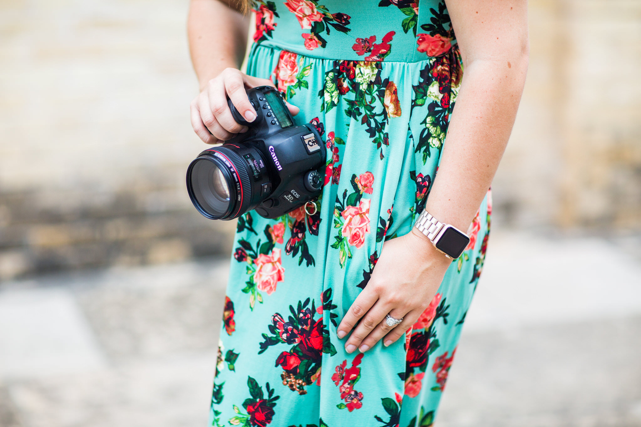 How I use my Apple Watch as a Wedding Photographer by Dawn Elizabeth Studios
