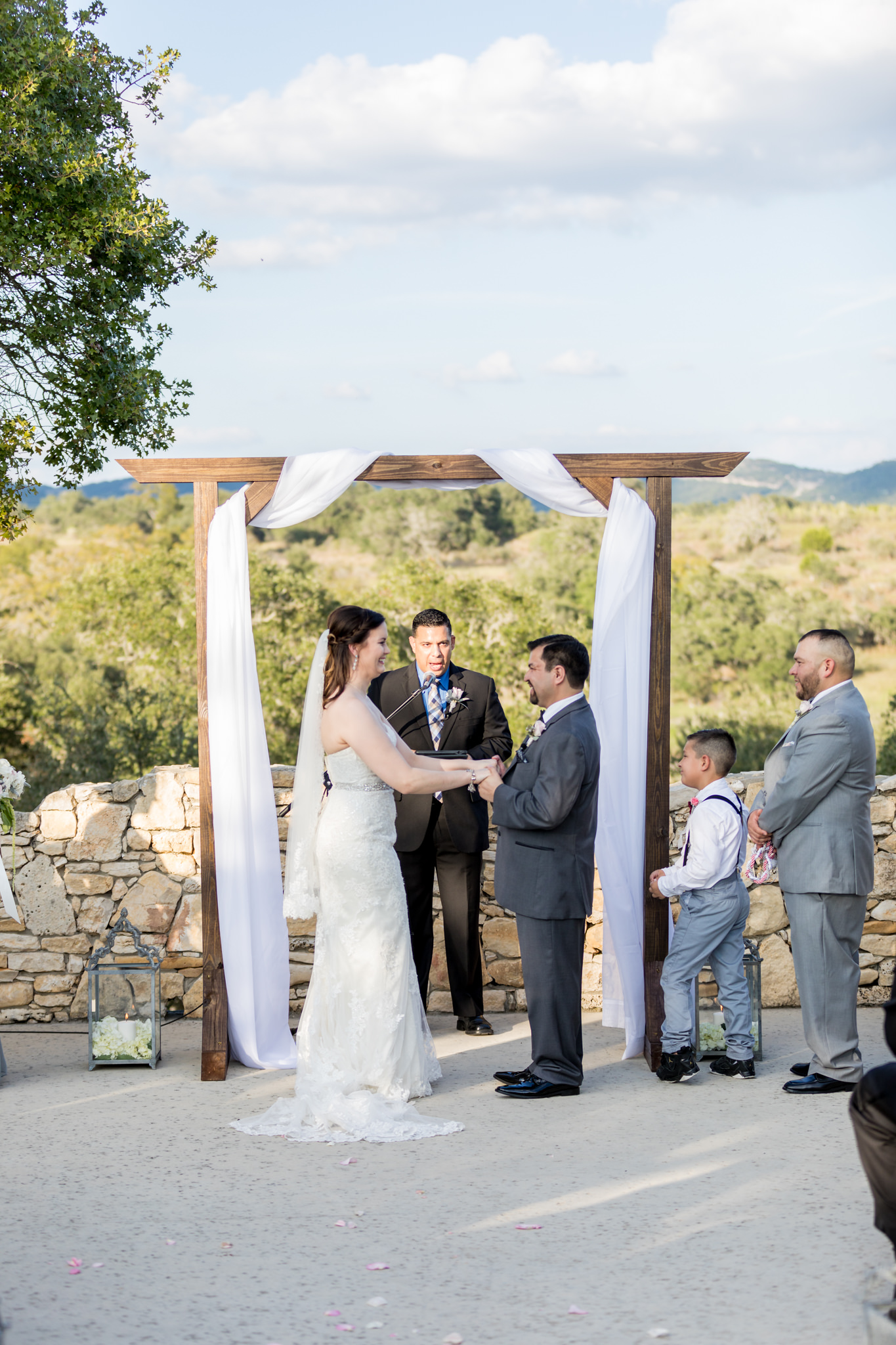 A Grey and Blush Autumn Wedding at Paniolo Ranch in Boerne, TX by Dawn Elizabeth Studios, San Antonio Wedding Photographer