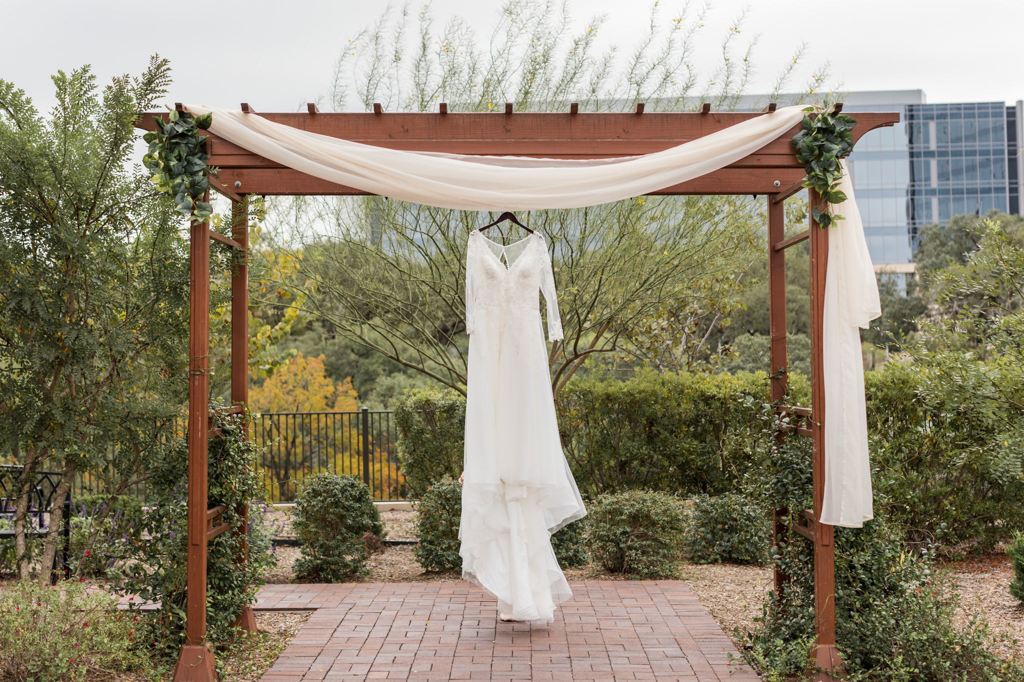 A Blush and Burgundy Wedding at NOAH's Event Venue in San Antonio, TX by Dawn Elizabeth Studios, San Antonio Wedding Photographer