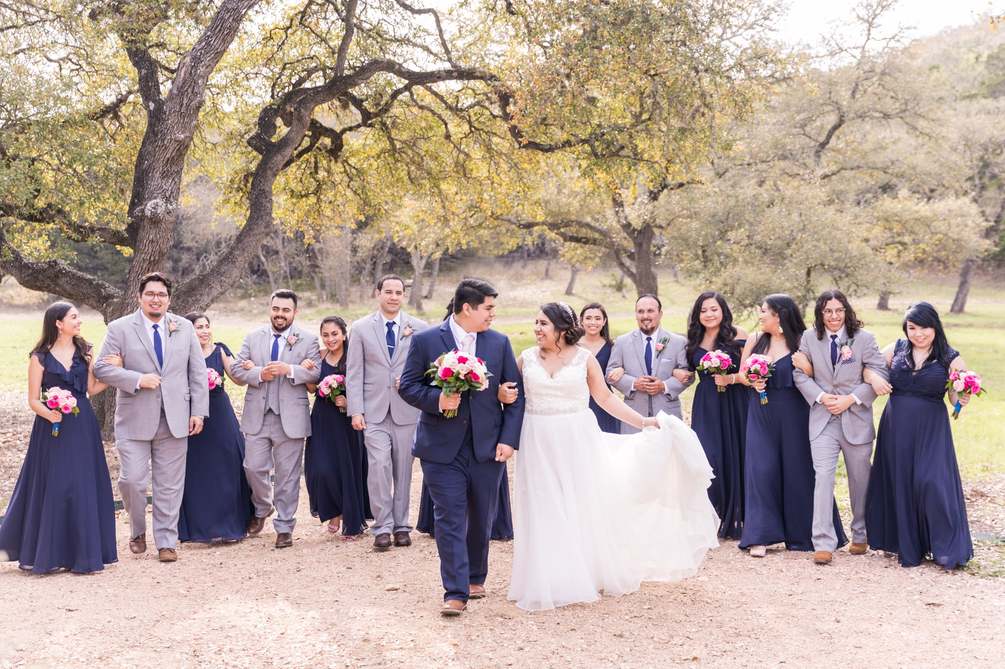 A Navy and Pink Wedding at Kendall Plantation in Boerne, TX by Dawn Elizabeth Studios, San Anotnio Wedding Photographer, Boerne Wedding Photographer