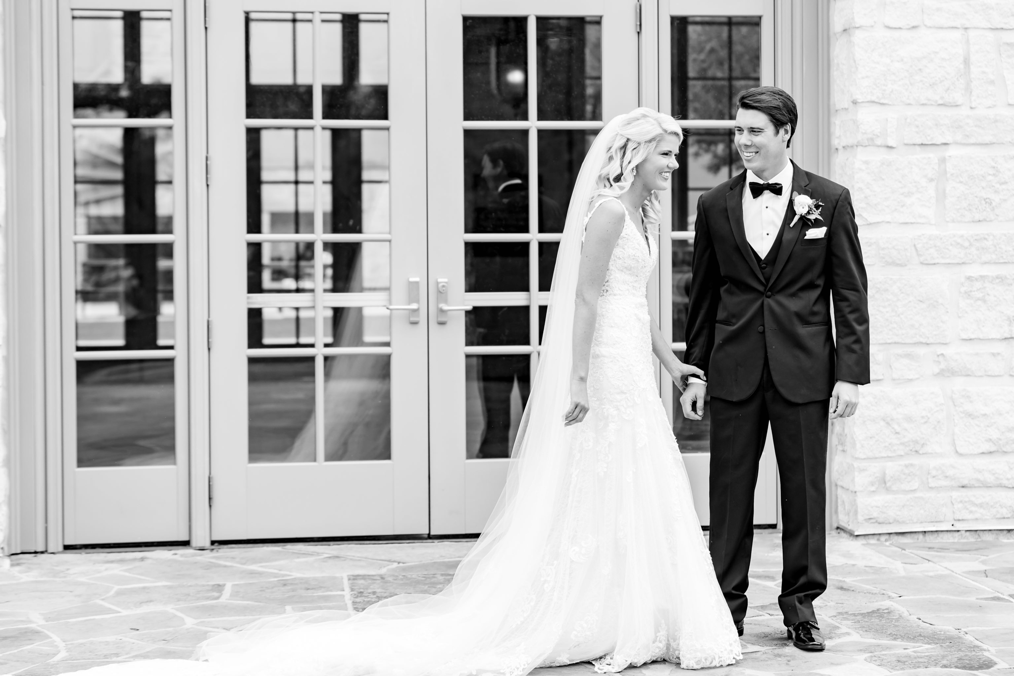 A Light Blue and Ivory Wedding at Hyatt Hill Country Resort in San Antonio, TX by Dawn Elizabeth Studios, San Antonio Wedding Photographer