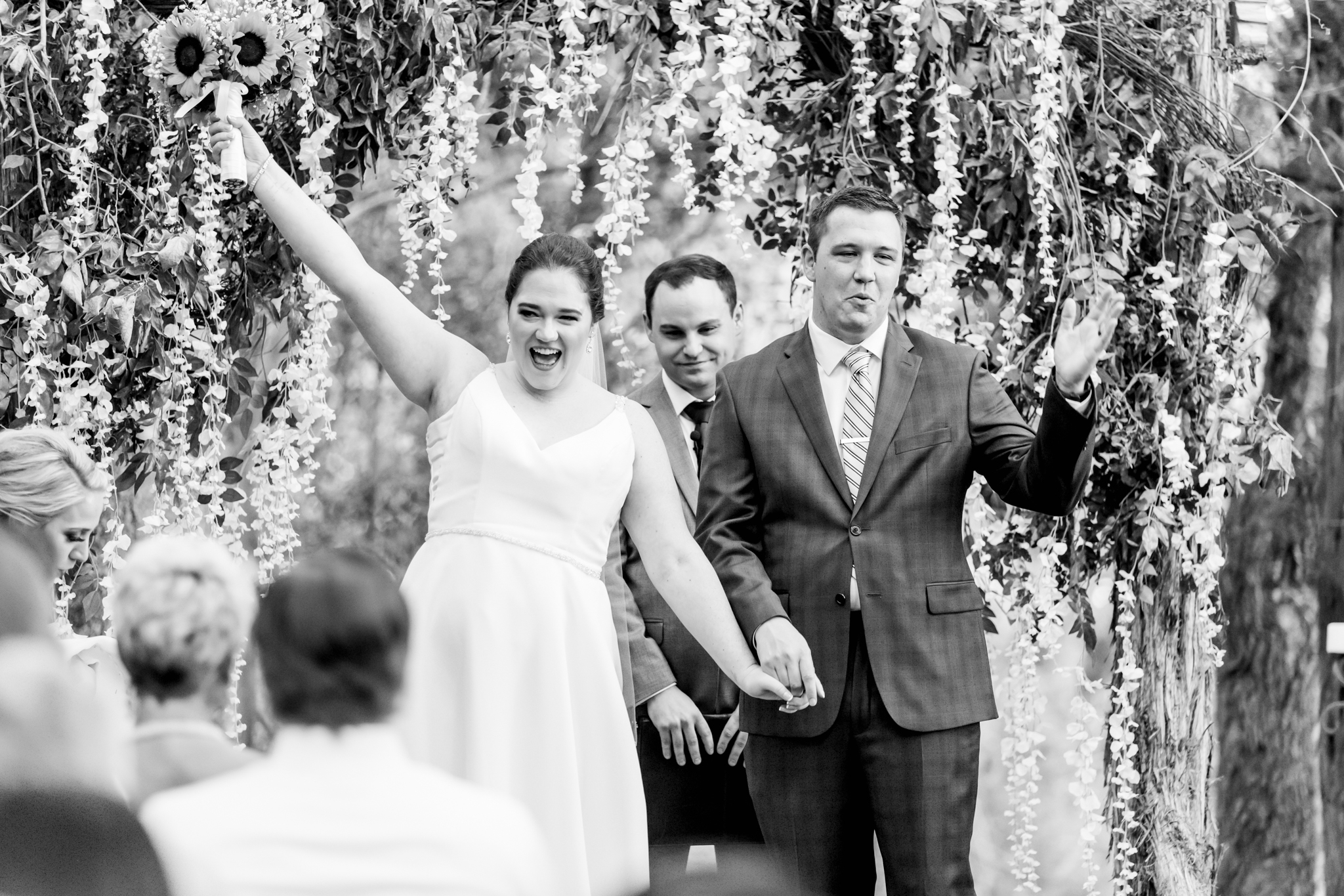 A Navy and Sunflower Filled Wedding at La Fontana Springs in San Antonio, TX by Dawn Elizabeth Studios, San Antonio Wedding Photographer
