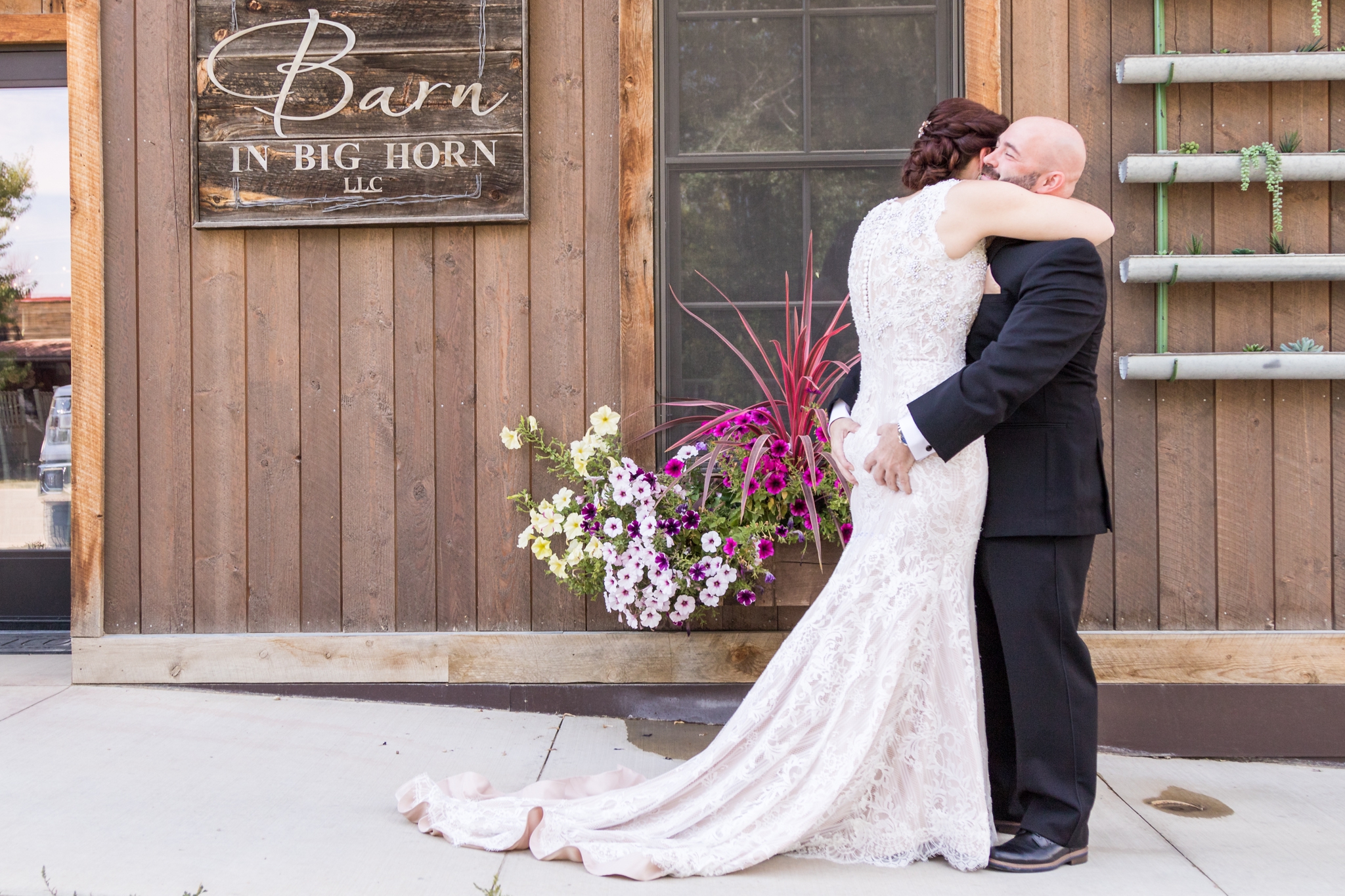 A Rose Gold and Ivory Destination Wedding at Barn in Big Horn in Sheridan, WY by Dawn Elizabeth Studios, Texas Wedding Photographer