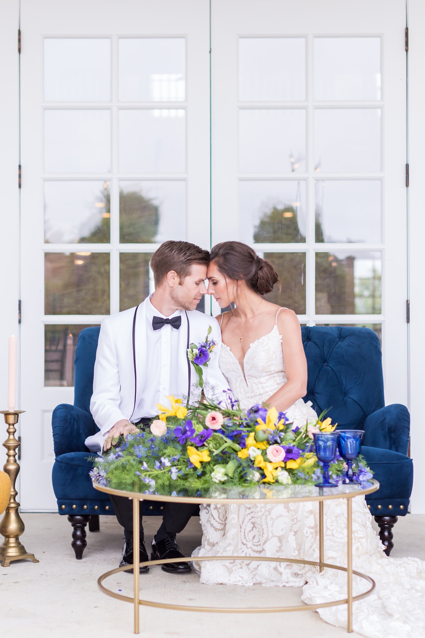 Vibrant and Modern Inspired Wedding Styled Shoot at Kendall Plantation in Boerne, TX by Dawn Elizabeth Studios, Boerne Wedding Photographer