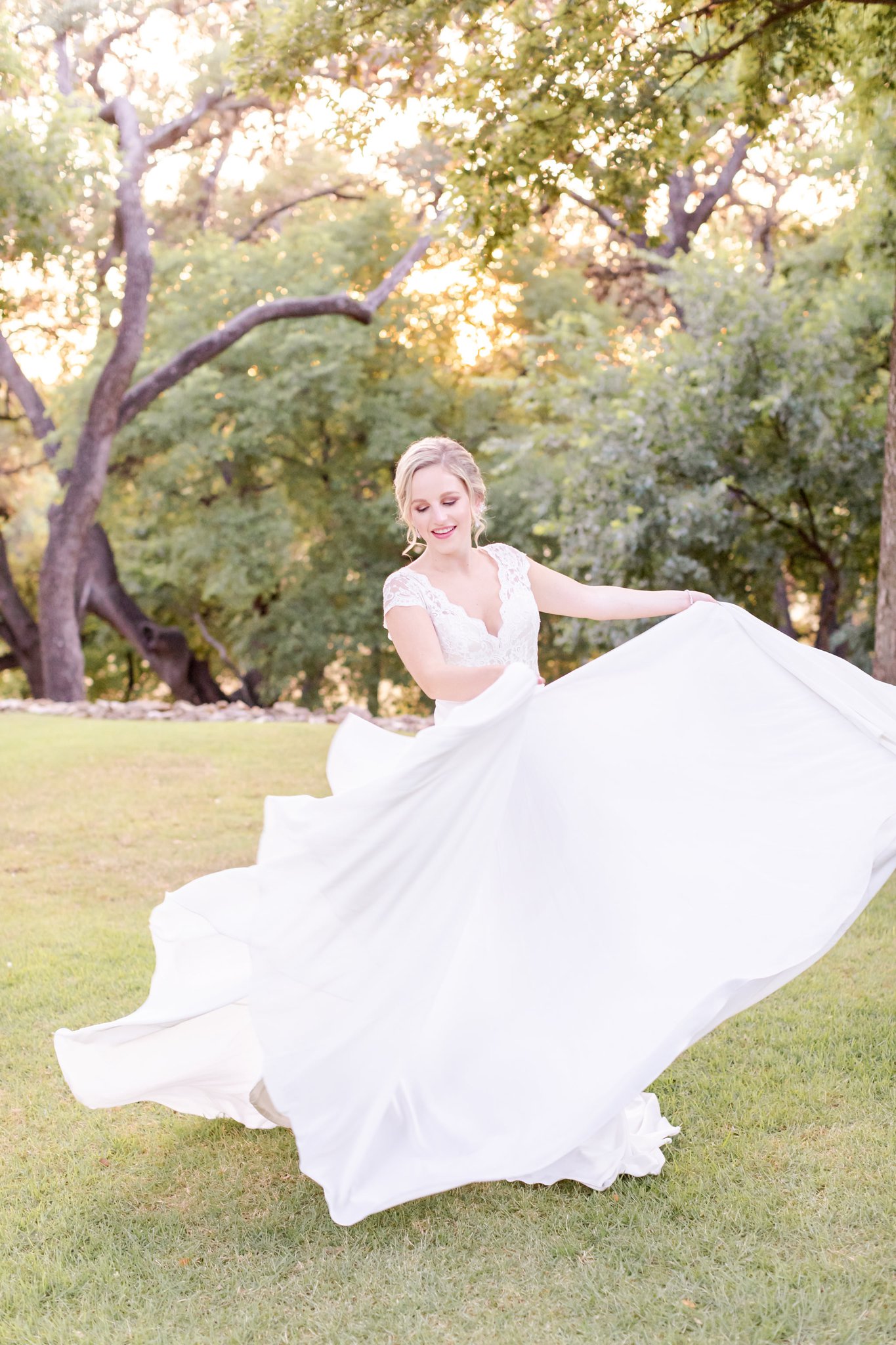 Whimsical Summer Wedding Inspiration at the Belleori in Boerne, TX by Dawn Elizabeth Studios, San Antonio Wedding photographer