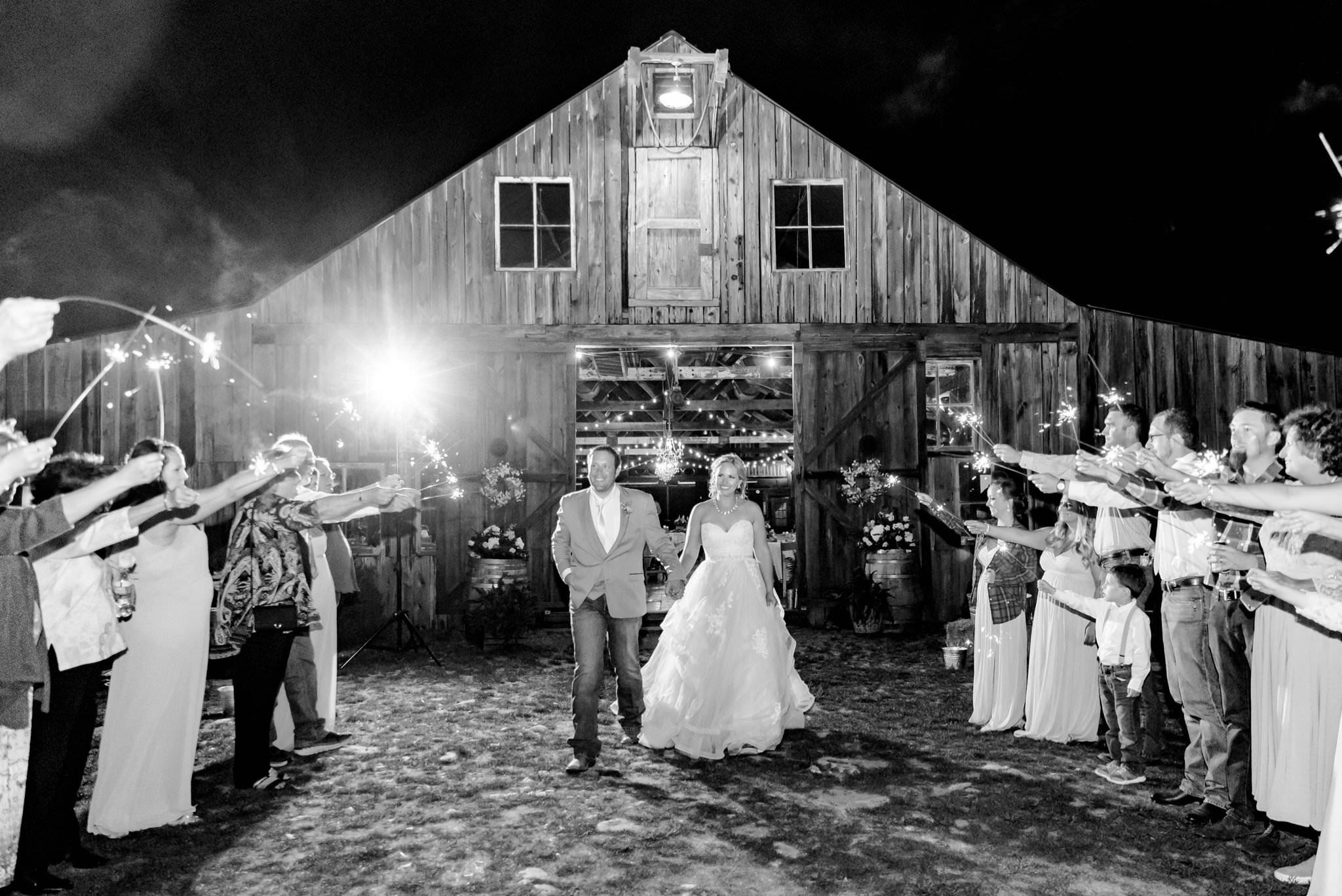Wedding at 1850 Settlement in Bulverde, TX by Dawn Elizabeth Studios, San Antonio Wedding Photographer