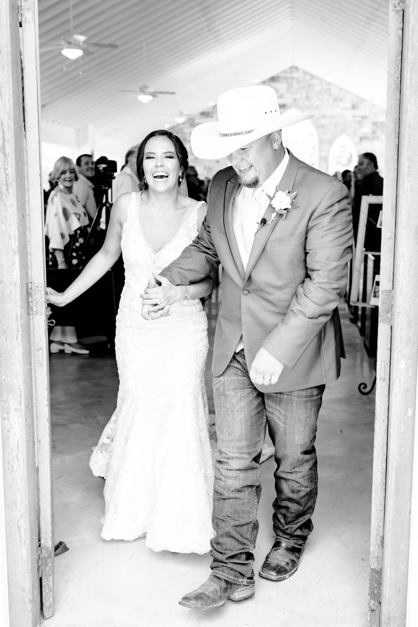 A Dusty Pink and Coral Wedding at Chandelier of Gruene in New Braunfels, TX by Dawn Elizabeth Studios, New Braunfels Wedding Photographer