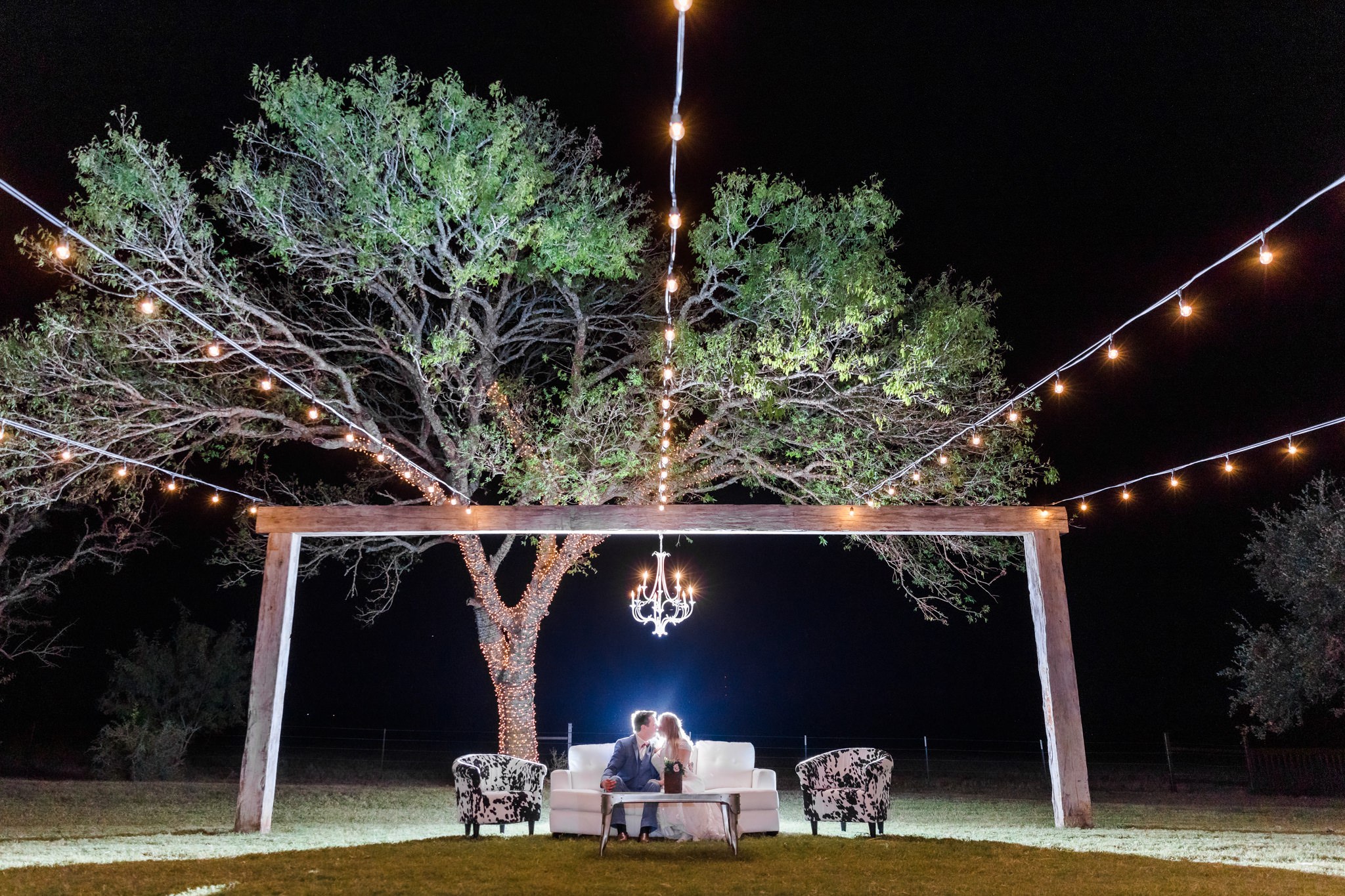 A Mauve & Navy Wedding at Featherstone Ranch in Fredericksburg, TX by Dawn Elizabeth Studios, Fredericksburg Wedding Photographer