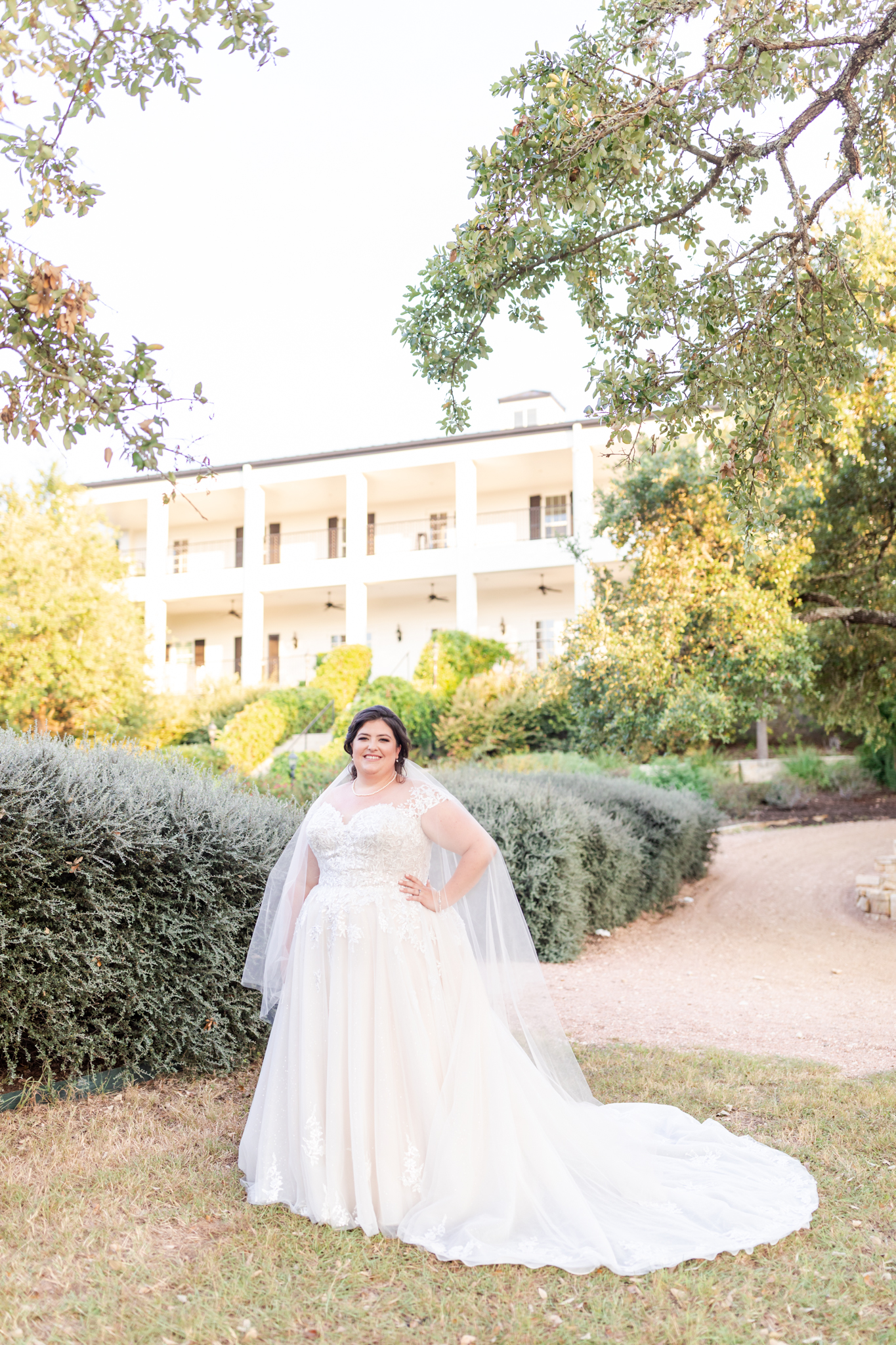 A Summer Bridal Session at Kendall Point in Boerne, TX by Dawn Elizabeth Studios, San Antonio Wedding Photographer