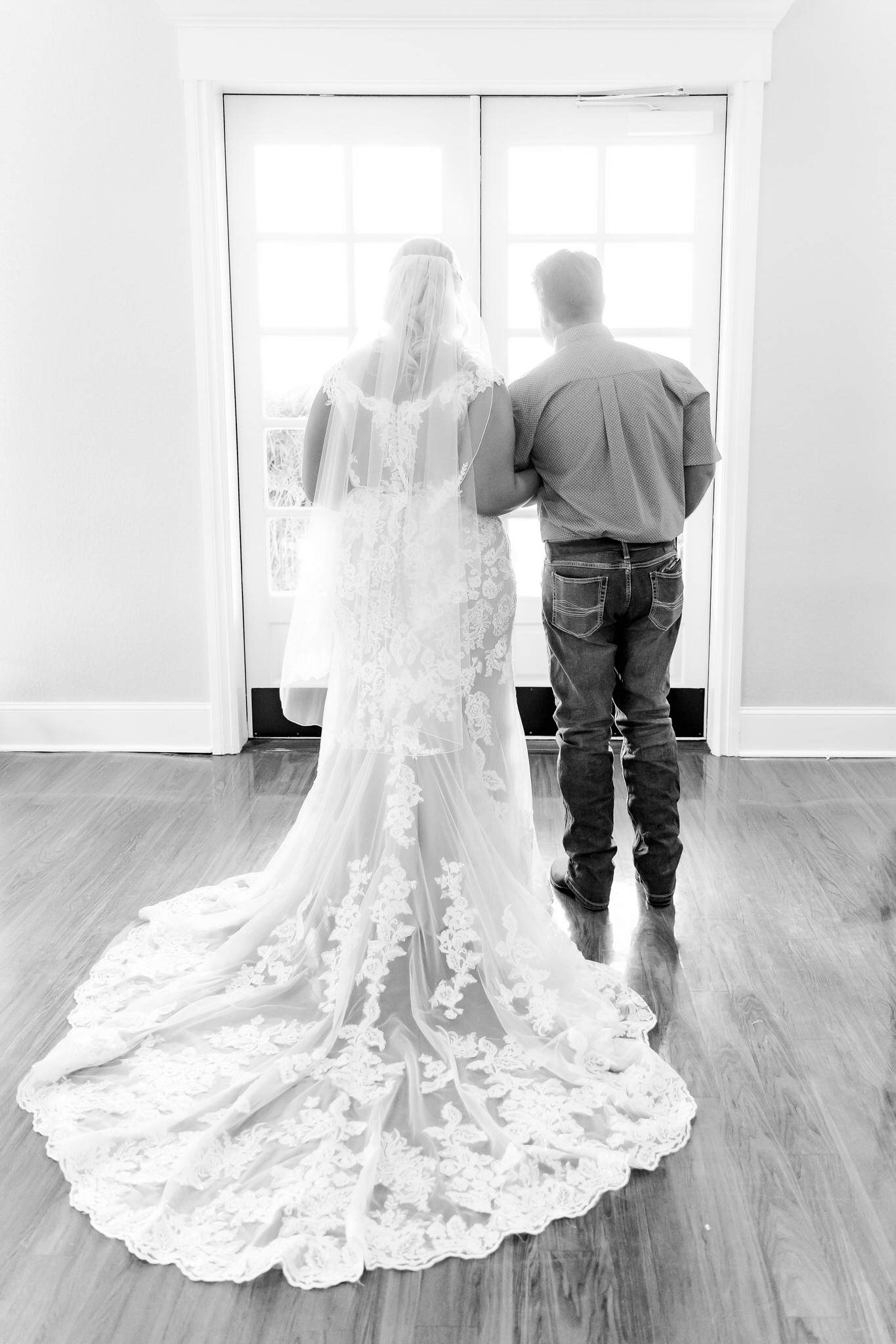 A Dusty Blue & Grey Rustic Wedding at Kendall Point in Boerne, TX by Dawn Elizabeth Studios, San Antonio Wedding Photographer