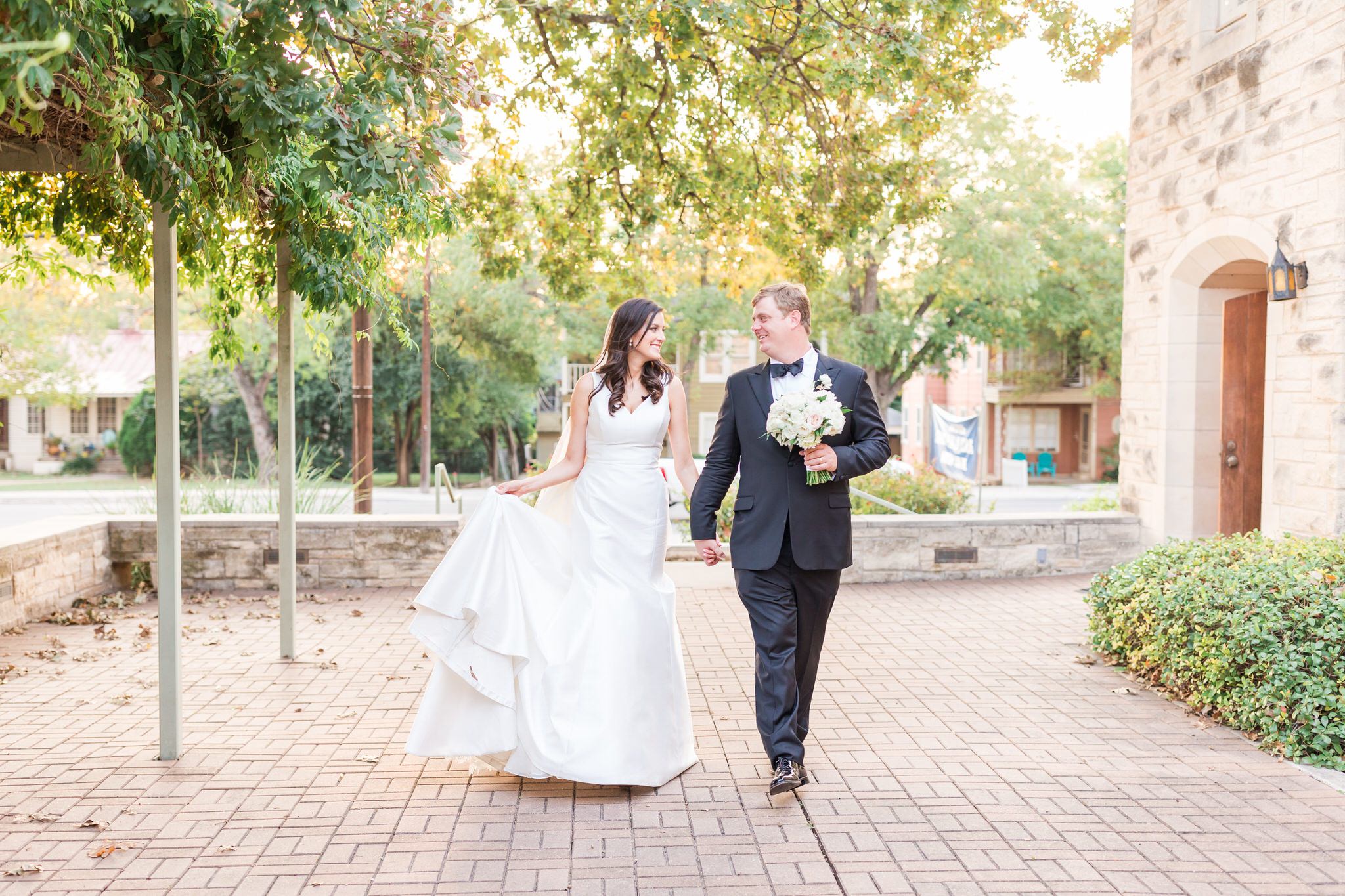 A Sage and Ivory Intimate Wedding at the Argyle in San Antonio, TX by Dawn Elizabeth Studios, San Antonio Wedding Photographer