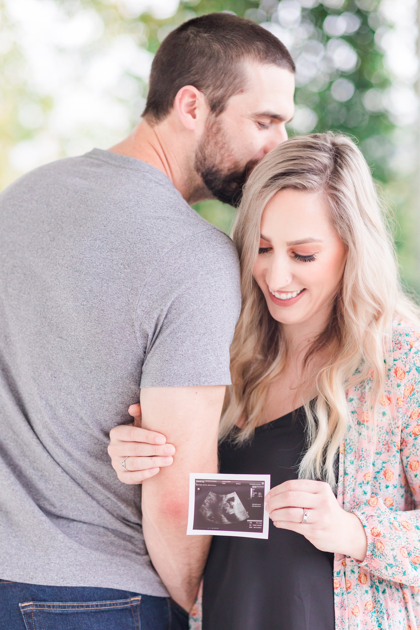 Pregnancy Announcement at Kendall Point by Dawn Elizabeth Studios, San Antonio Wedding Photographer