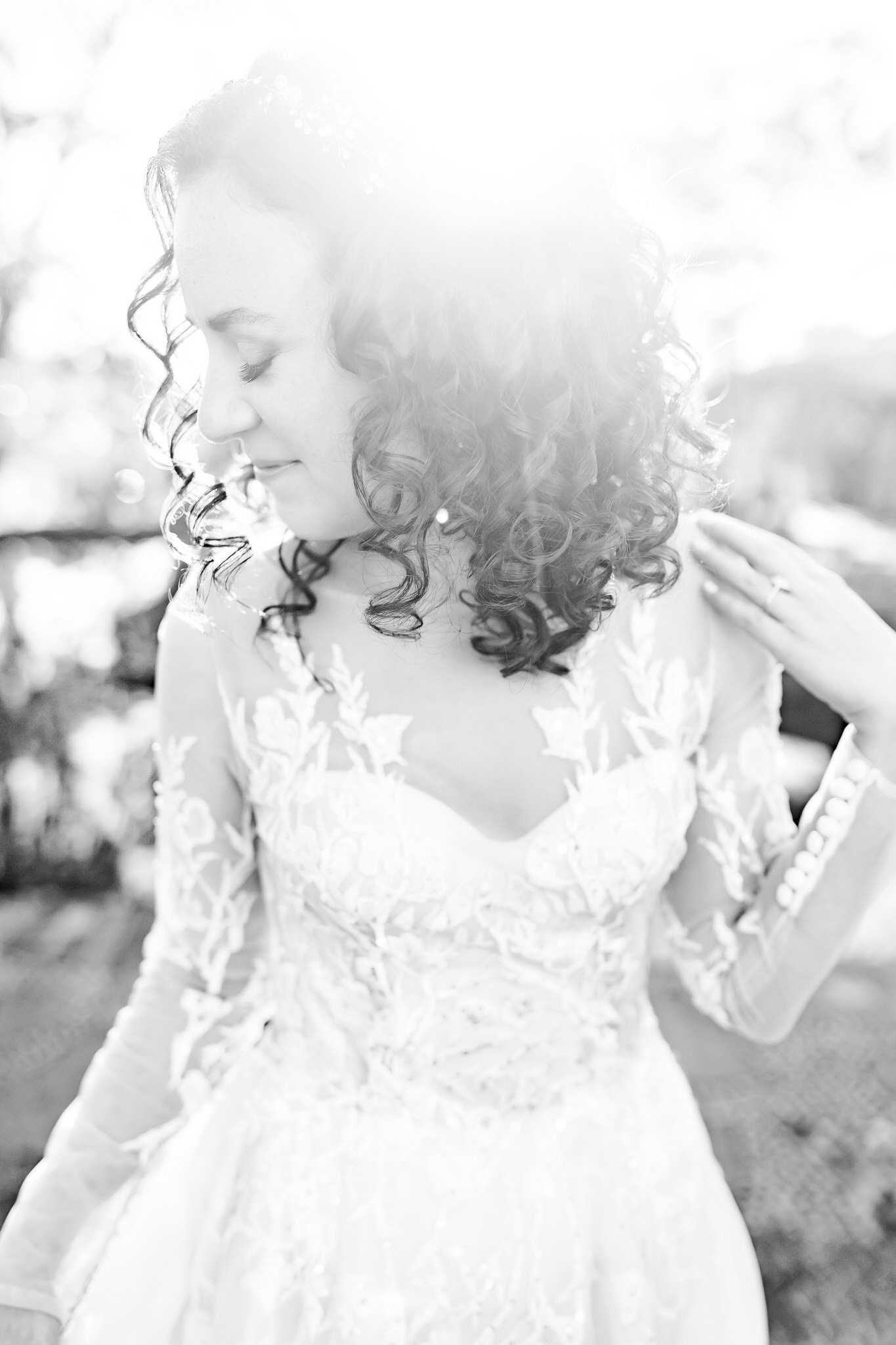 Classic Bridal Session at the McNay by Dawn Elizabeth Studios, San Antonio Wedding Photographer