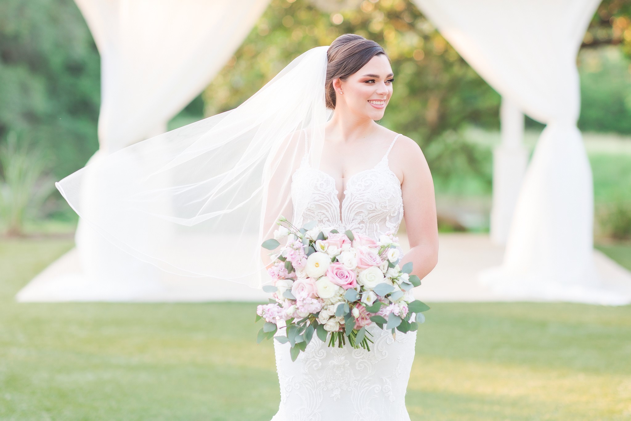 A Summer Bridal Session at Kendall Point in Boerne, TX by Dawn Elizabeth Studios, San Antonio Wedding Photographer