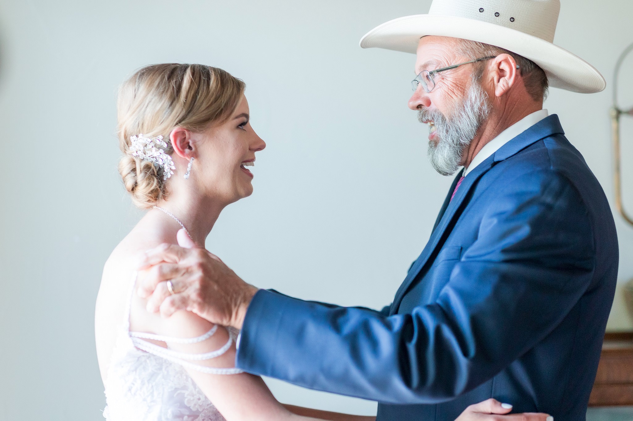 A Summer Wedding at Harper Hill Ranch by Dawn Elizabeth Studios, San Antonio Wedding Photographer