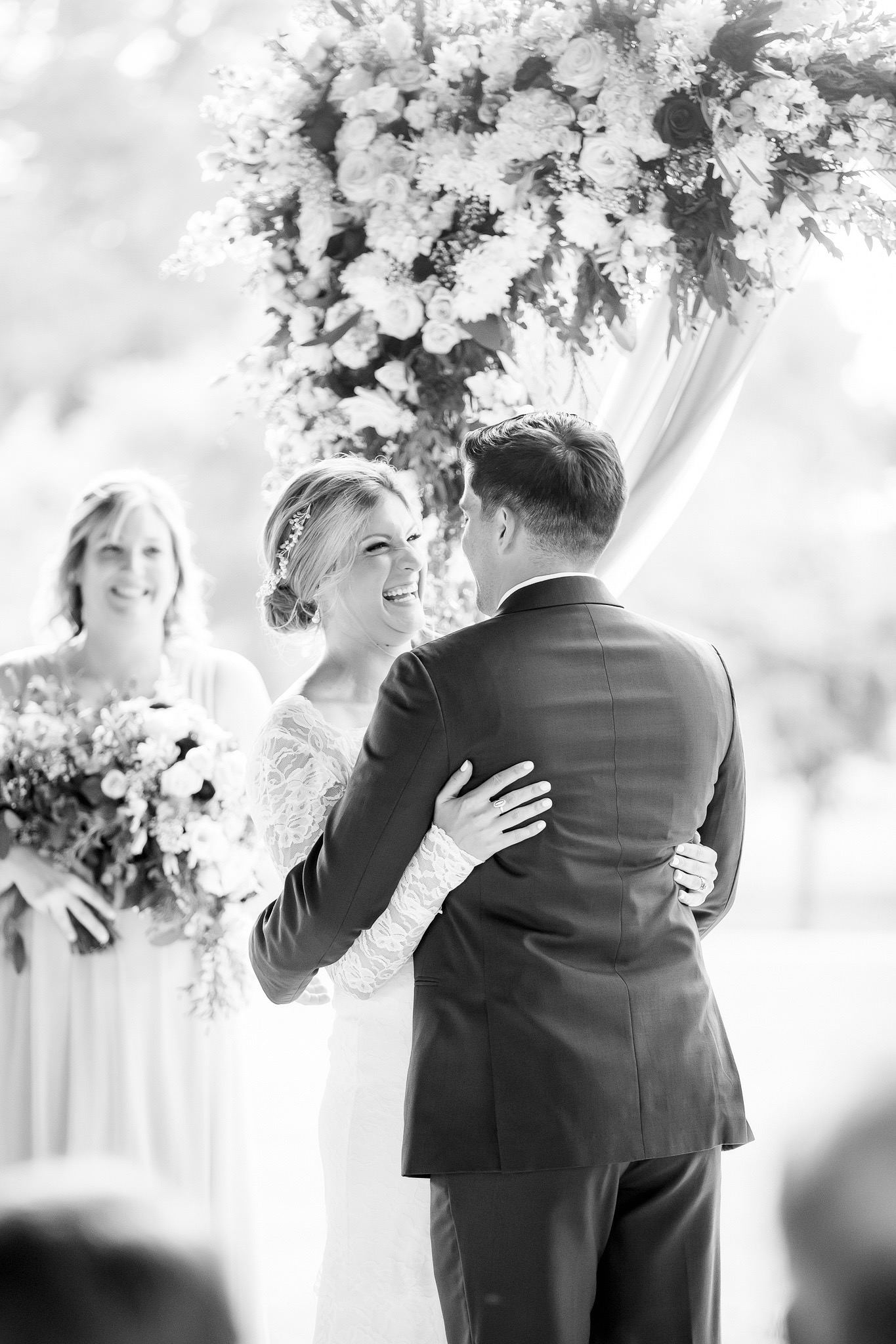 A Wedding at Brackenridge Golf Course by Dawn Elizabeth Studios, San Antonio Wedding Photographer