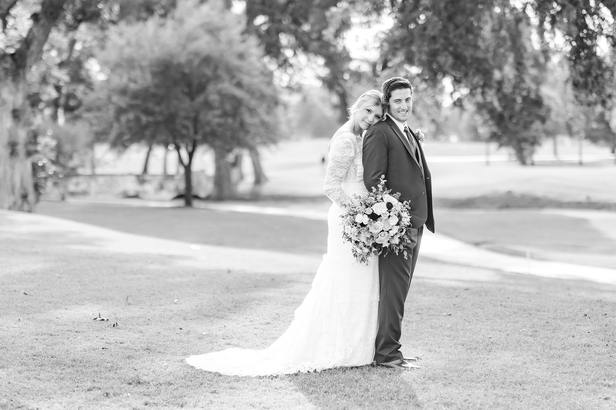 A Wedding at Brackenridge Golf Course by Dawn Elizabeth Studios, San Antonio Wedding Photographer